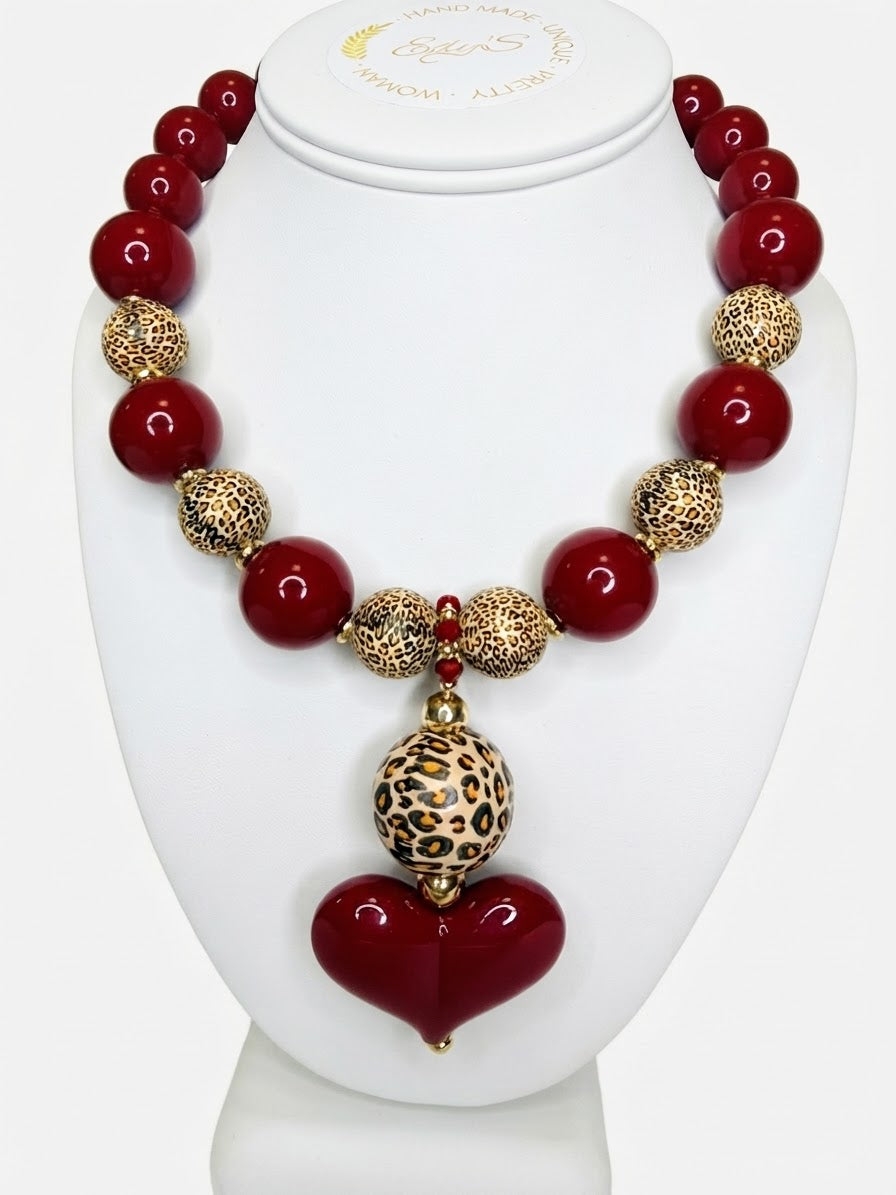 Candy Heart animal print Neck
